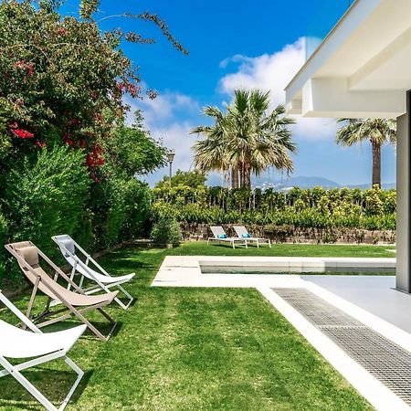 All About Villa Gladiolo Marbella Esterno foto